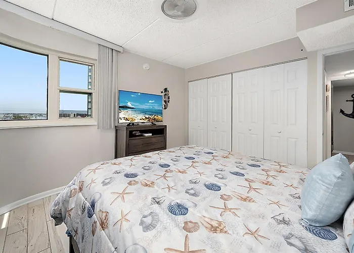 Apartment 2br Atlantis Oceanfront Condo, Outdoor Pool Ocean City